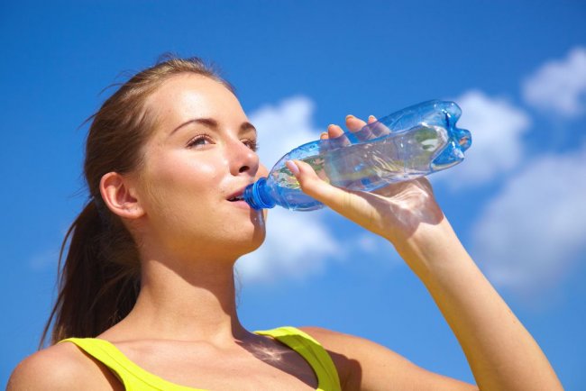 Сколько пить воды для похудения
