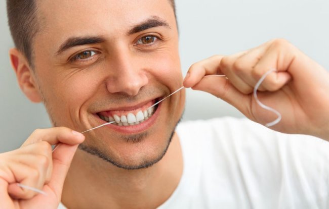 Как убрать зубной налет в домашних условиях