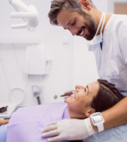 Стоматологическая клиника Феодосии — официальный сайт с перечнем услуг и контактами